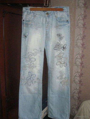 Женские джинсы Dsquared винтаж