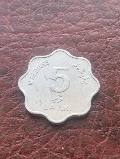 Мальдивы 5 лари 1990 г