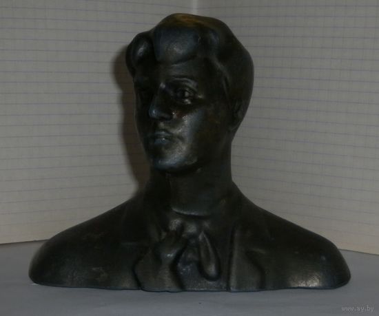 Бюст "С. Есенин"