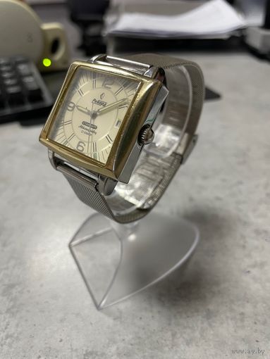 Часы Рекорд Стандарт с автоподзаводом наручные, 23 камня, редкий корпус