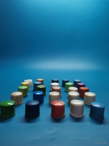 Пробка от парфюм СССР 25 шт. одним лотом.