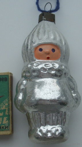Ёлочная игрушка. Р-6.
