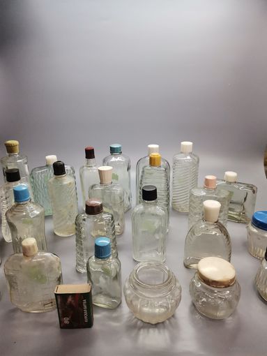 Флакончик от парфюм СССР 25 шт. (одним лотом).