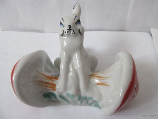 СТАТУЭТКА ЗАЯЦ С ГРИБАМИ МУХОМОРАМИ ГОРОДНИЦА. КРАЙНЕ РЕДКАЯ!!!