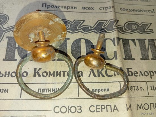 Мебельная фурнитура СССР . ( Не магнит )