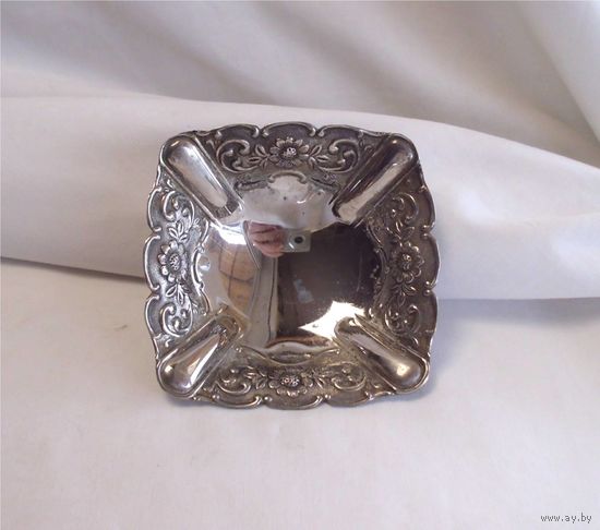 Икорница Орешница 10,0 х 10,0 см Серебрение 01