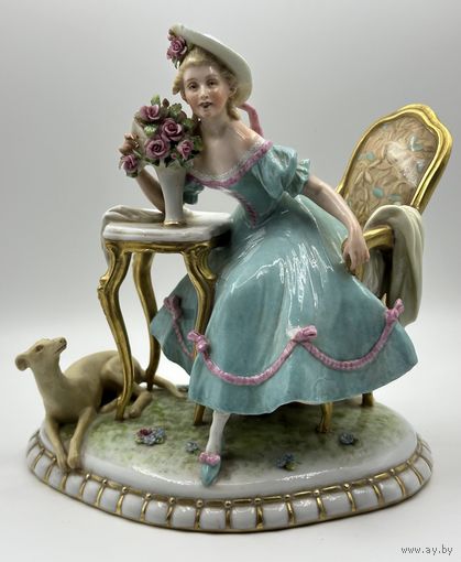 Скульптурная композиция. Влюбленная дама с собачкой. 1929 год. Номерная. Авторская. Редкая. С рубля!