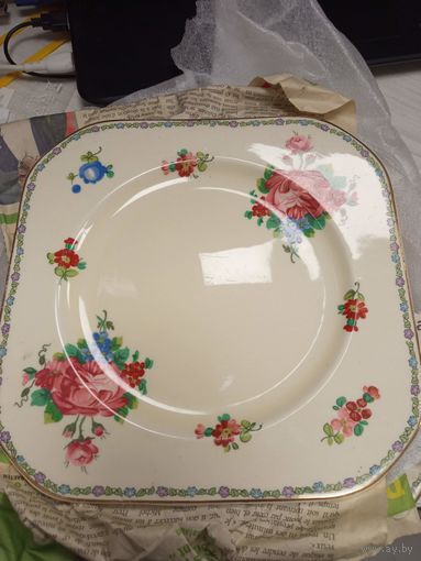 Тарелка квадрат