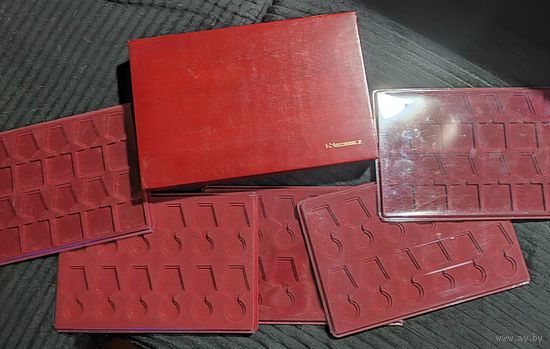 Деревянная коробка на 5 планшетов для хранения наград.