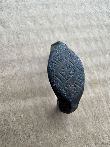 Кольцо старинное с орнаментом