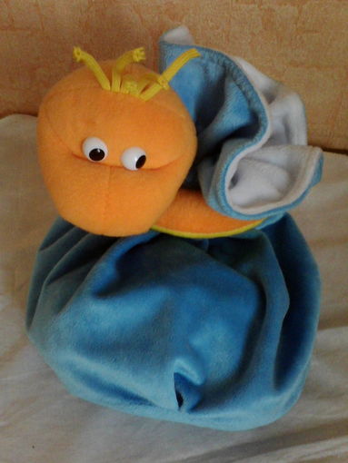 Игрушка с мешочком на замке.