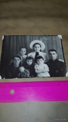 Старое семейное фото