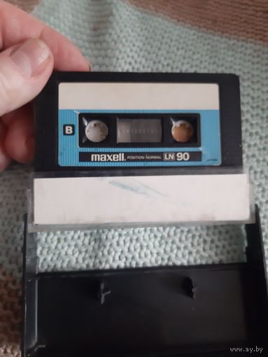 Кассета maxell LN90. Золотое кольцо.