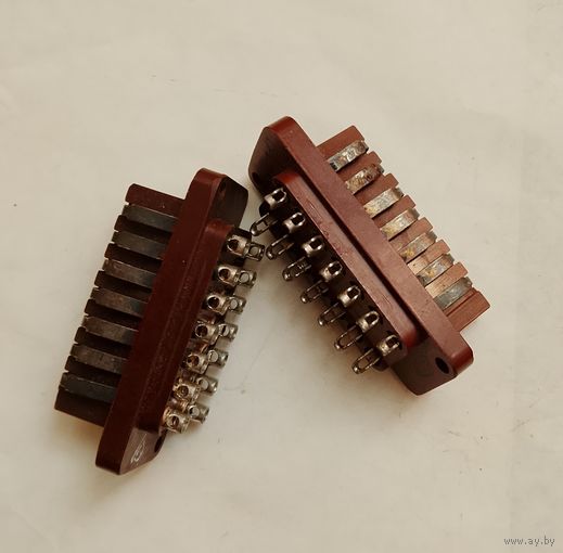 Соединитель электрический (разъем) РШАВ-14. Цена за один.