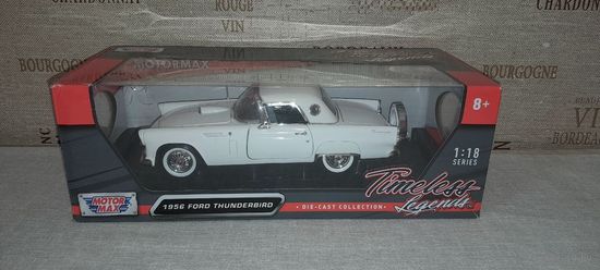 Модель 1:18 Motor Max 1956 Ford Thunderbird