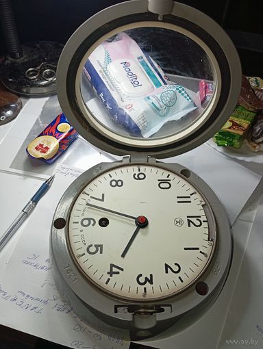 Часы морские  , корабельные , вахтенные . СССР .