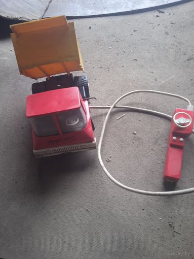 Машинка СССР на пульте