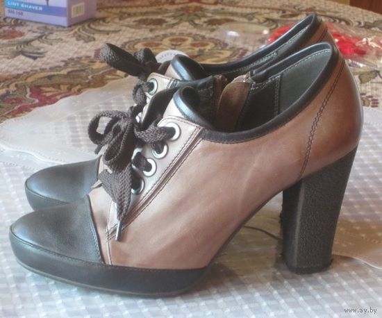 Туфли деми кожа Renzoni размер 39