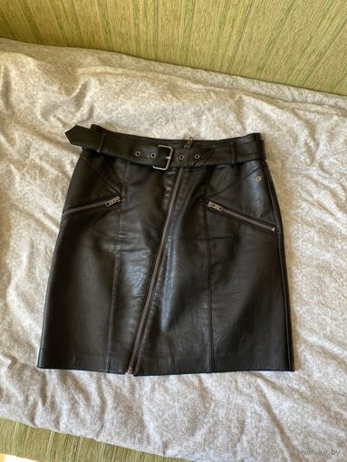 Новая кожаная юбка с замком и поясом Pepe Jeans, S