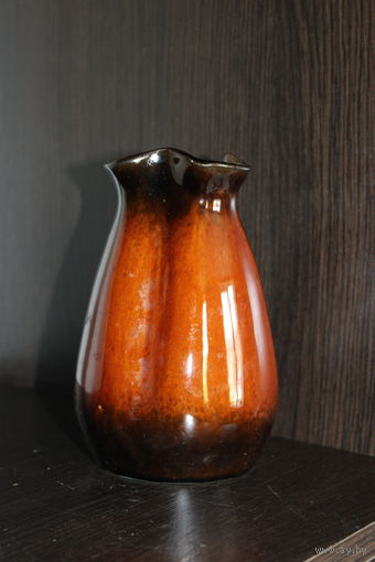 Фарфоровая ваза, из СССР, клеймо.