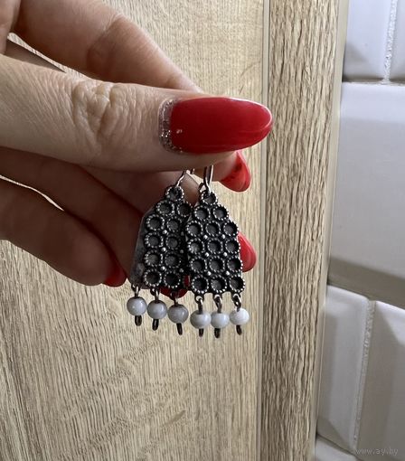 Серьги клеймо