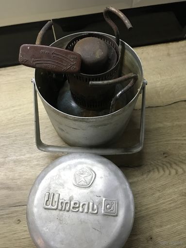 Примус-Шмель.