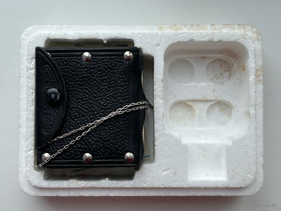 Малогабаритный радиоприемник КОСМОС. На семи транзисторах. Комплектность на фото.