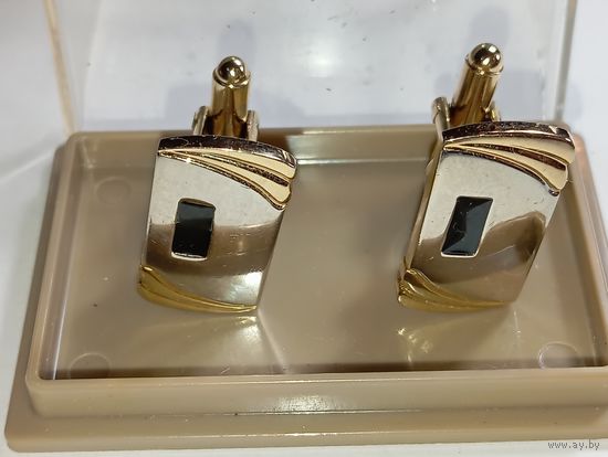 Запонки  . Распродажа винтажный бижутерии с рубля !