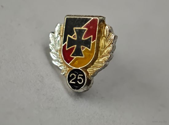 25 лет выслуги Германия знак