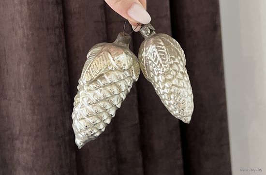 Елочная игрушка Шишка цена за все К.9