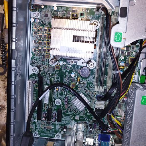 Материнская плата  339 а сокет LGA 1155  от Нр   ( предвfрительно писать  т.к - Этот лот есть еще в продаже комплектом!)