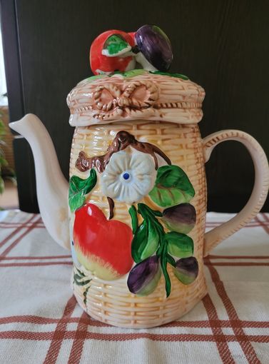 Чайник заварочный декоративный, ручная роспись.