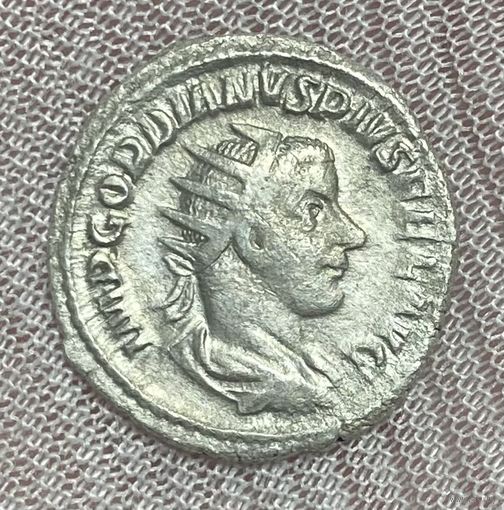 Монета Антониниан Гордиан III 242 г. н. э. Римская империя