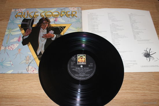 Alice Cooper - Welcome To My Nightmare