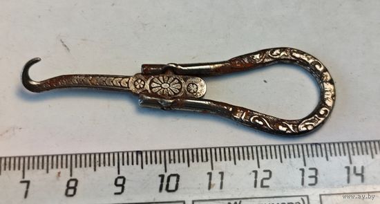 Крюк для пуговиц корсета