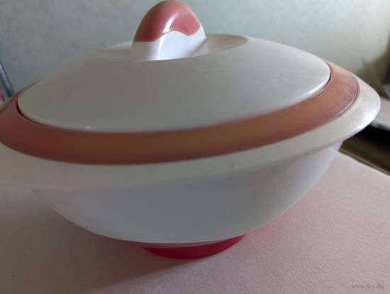 Миска-термос на 1.5 литрта