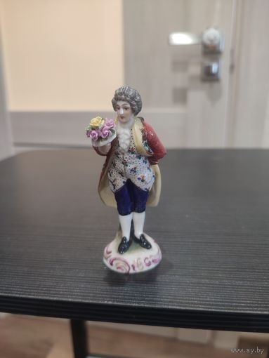 Статуэтка кавалер kister германия