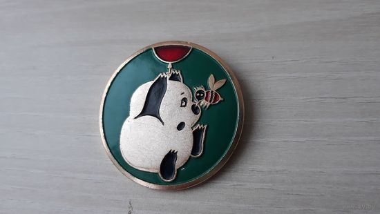Детские значки мультфильм сказка винни пух медведь пчела