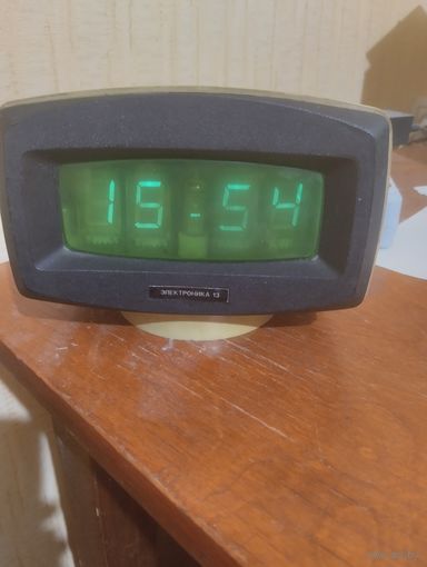 Часы настольные Электроника 13.