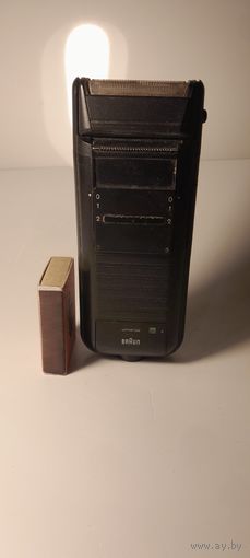 Бритва электрическая BRAUN на запчасти.