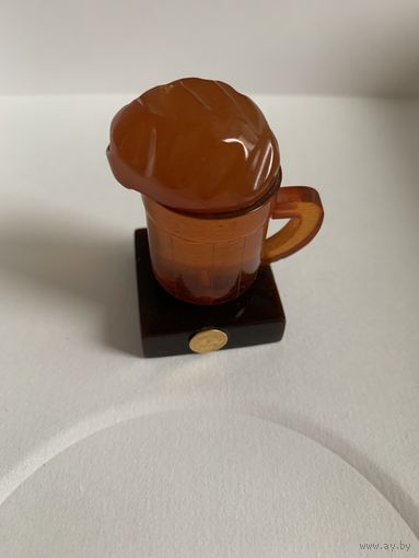 Янтарь. Янтарная пивная кружка