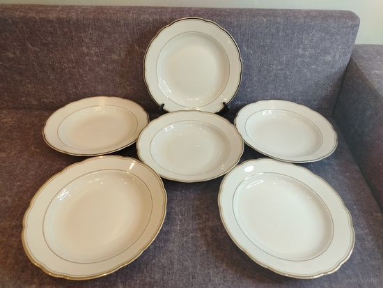 Все лоты с 1 Рубля. Набор Сервировочных тарелок на 6 персон. Кахла ГДР.70-е  гг.