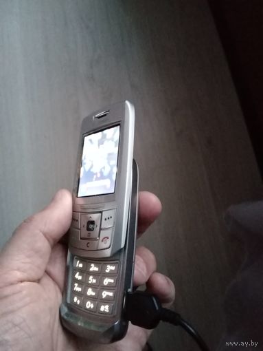 Телефон мобильный