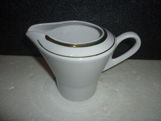 Сливочник Фарфор. Дулёво. СССР