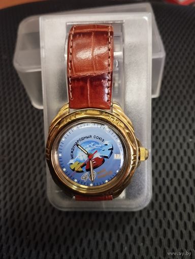 Часы наручные 40 лет КВН, кварц