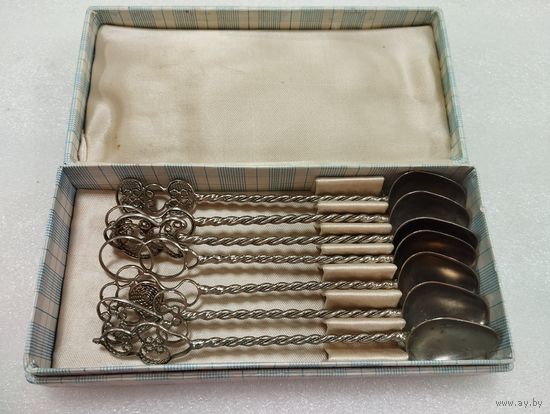 Ложки чайные Праздничные, мельхиор. Армения, СССР