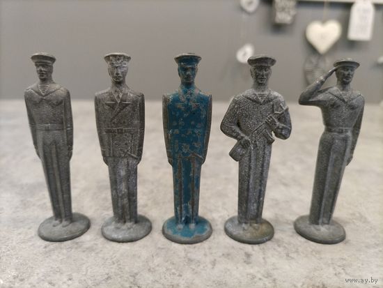 Солдатик Минск ММЗ РАННИЙ первый выпуск моряк, капитан, матрос цена за 1 шт.