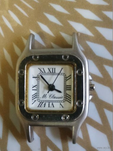Часы наручные M Classic , тикают. Состояние на скане.