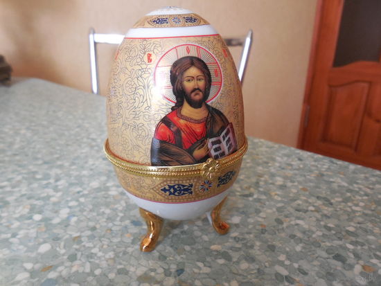 Пасхальное яйцо.