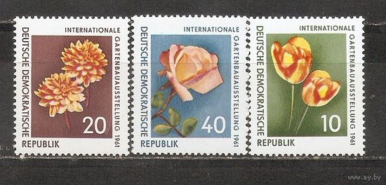 ФФ1 ГДР 1961 Цветы